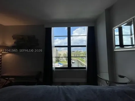 17 Royal Palm Way Boca Raton FL 33432