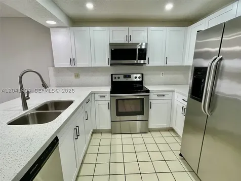 11894 SW 12th Place Davie FL 33325