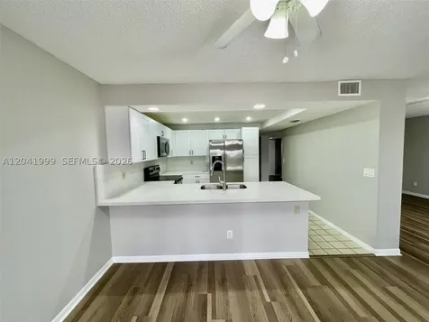 11894 SW 12th Place Davie FL 33325