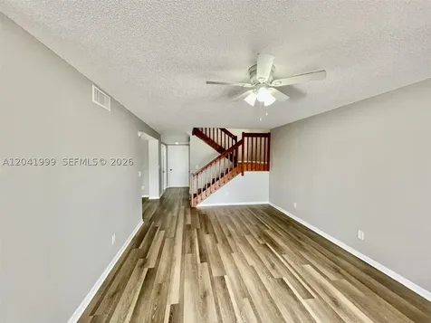11894 SW 12th Place Davie FL 33325