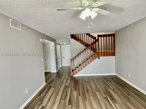 11894 SW 12th Place Davie FL 33325