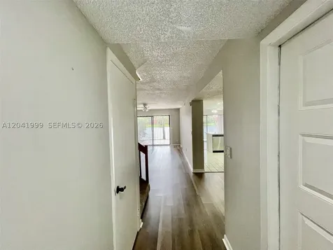 11894 SW 12th Place Davie FL 33325