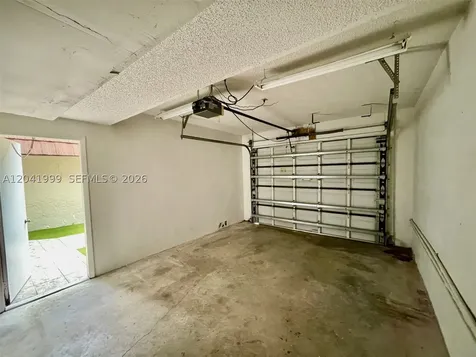 11894 SW 12th Place Davie FL 33325