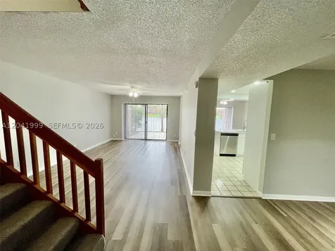 11894 SW 12th Place Davie FL 33325