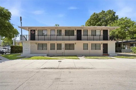 443 SW 4th Avenue Miami FL 33130