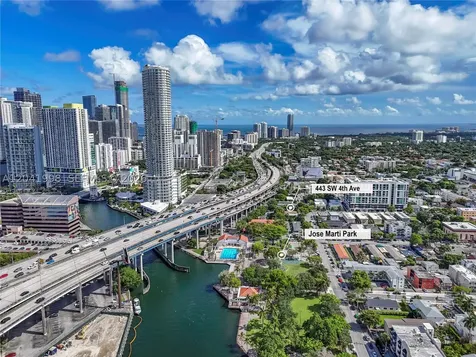 443 SW 4th Avenue Miami FL 33130