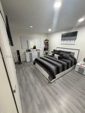 9520 SW 8th Street Miami FL 33174