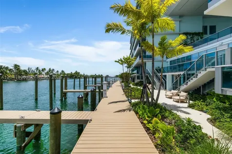 9221 E Bay Harbor Drive Bay Harbor Islands FL 33154