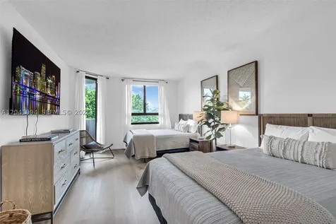 101 Crandon Boulevard Key Biscayne FL 33149