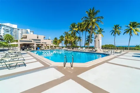101 Crandon Boulevard Key Biscayne FL 33149