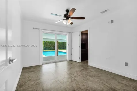 7700 SW 139th Terrace Palmetto Bay FL 33158