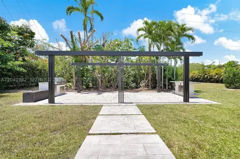 7700 SW 139th Terrace Palmetto Bay FL 33158