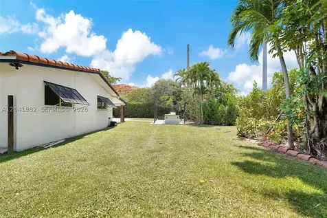 7700 SW 139th Terrace Palmetto Bay FL 33158