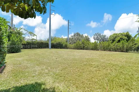 7700 SW 139th Terrace Palmetto Bay FL 33158