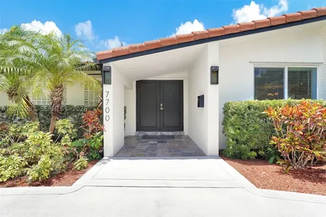 7700 SW 139th Terrace Palmetto Bay FL 33158