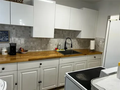 295 NW 189th Terrace Miami Gardens FL 33169