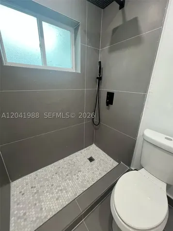 2611 NE 204th Terrace Miami FL 33180
