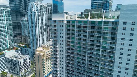 1200 Brickell Bay Drive Miami FL 33131