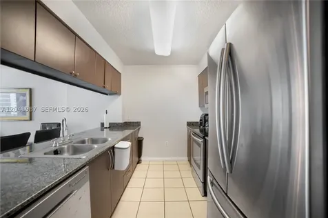 1200 Brickell Bay Drive Miami FL 33131