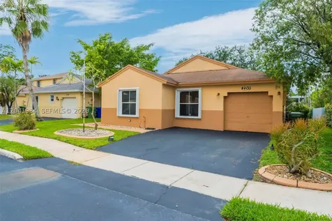 220 NW 207th Way Pembroke Pines FL 33029