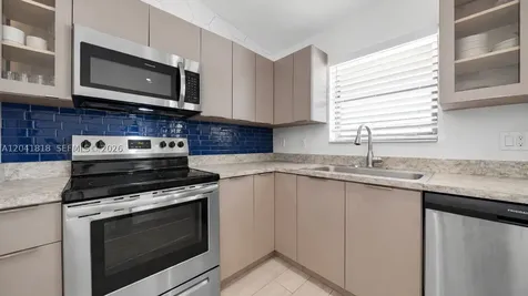 1704 Rodman Street Hollywood FL 33020