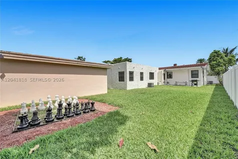 1704 Rodman Street Hollywood FL 33020