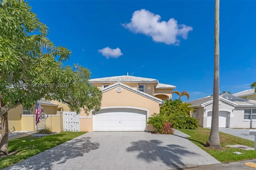 4766 SW 154th Avenue Miami FL 33185