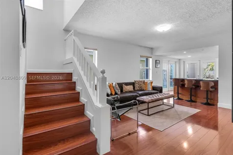 4766 SW 154th Avenue Miami FL 33185