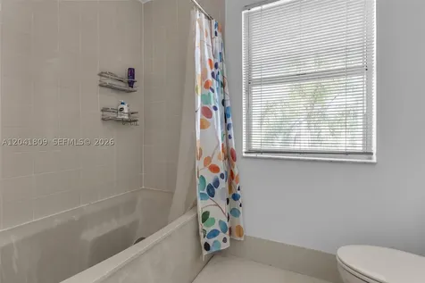4766 SW 154th Avenue Miami FL 33185