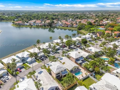 4766 SW 154th Avenue Miami FL 33185