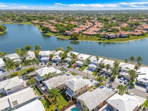 4766 SW 154th Avenue Miami FL 33185