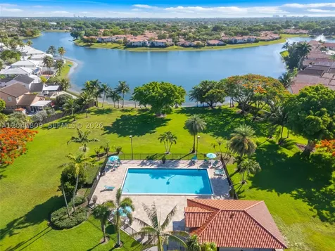 4766 SW 154th Avenue Miami FL 33185