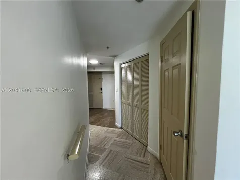 5445 Collins Avenue Miami Beach FL 33140