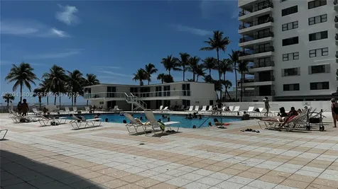 5445 Collins Avenue Miami Beach FL 33140