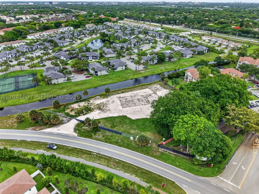 22962 Camino Del Mar Boca Raton FL 33433