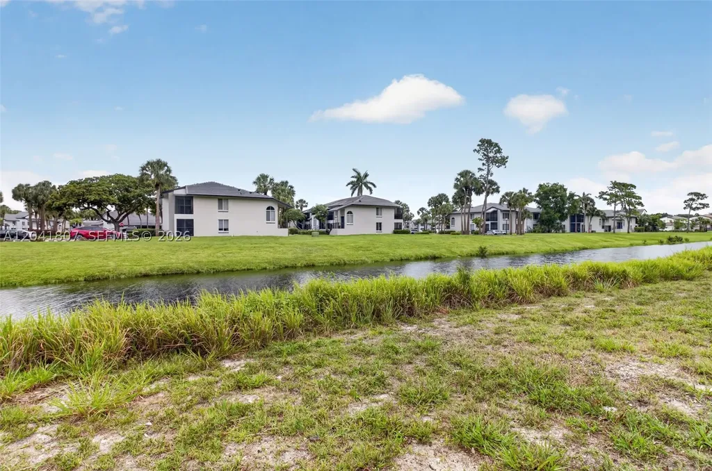 22962 Camino Del Mar Boca Raton FL 33433