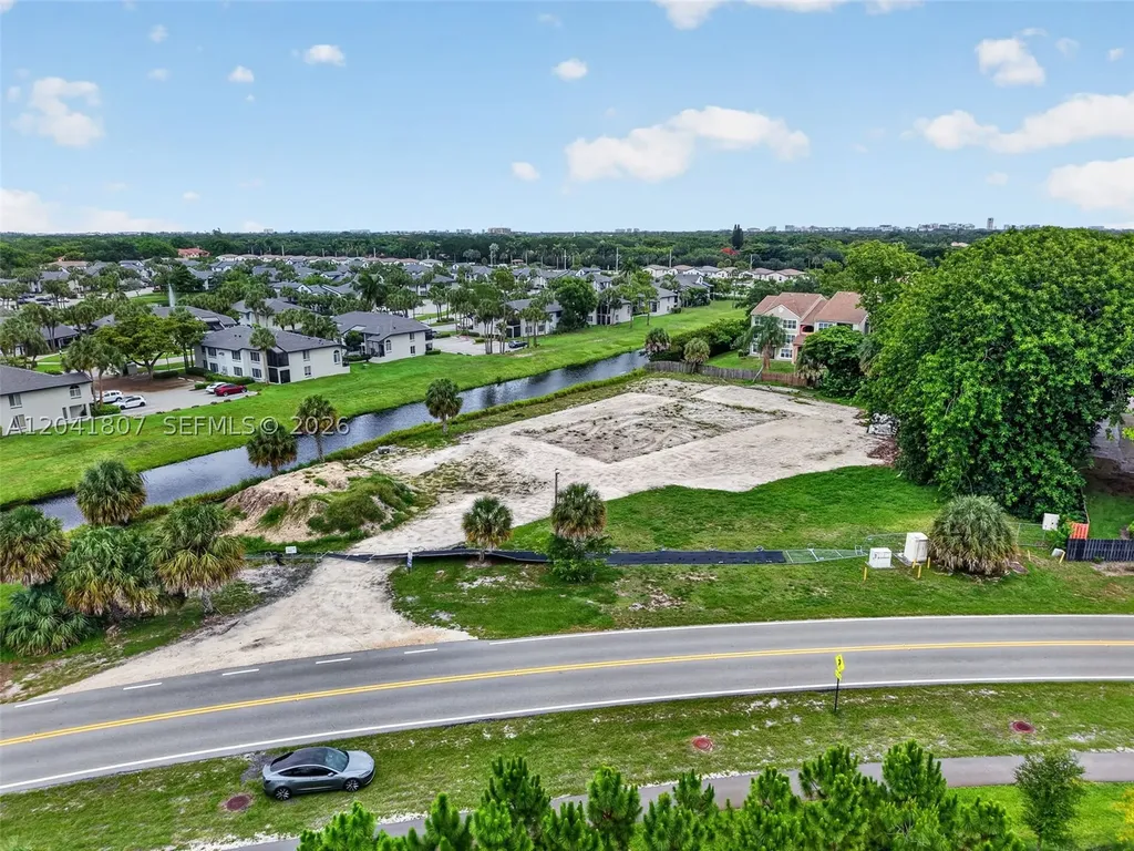 22962 Camino Del Mar Boca Raton FL 33433