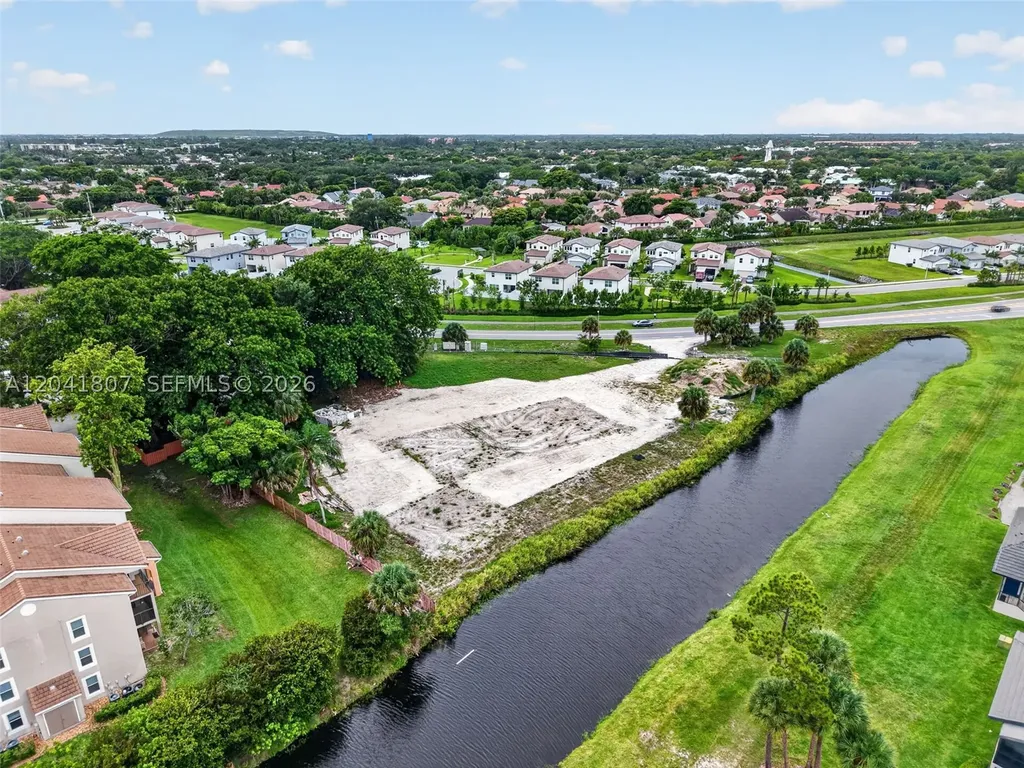 22962 Camino Del Mar Boca Raton FL 33433