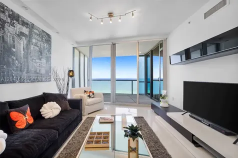 17121 Collins Avenue Sunny Isles Beach FL 33160