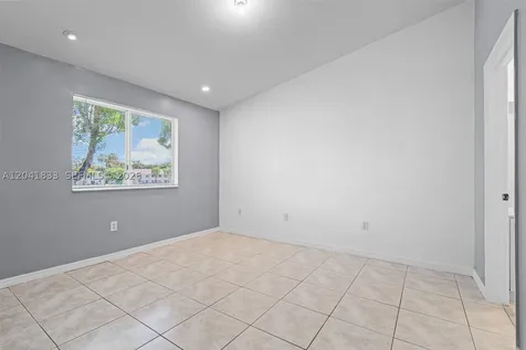 1261 SE 27th Street Homestead FL 33035