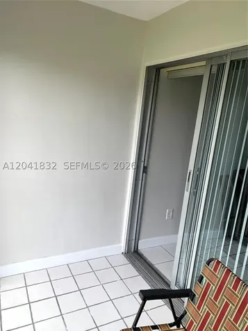 9280 Fontainebleau Bl Miami FL 33172