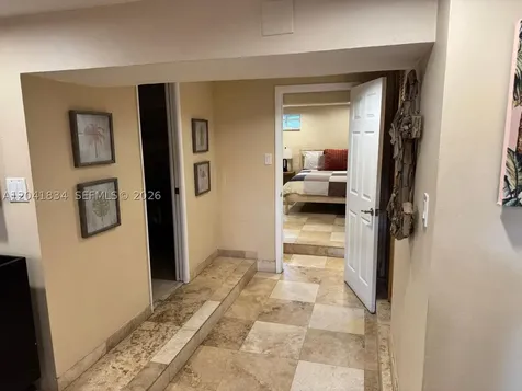 1033 NW 6th Street Miami FL 33136