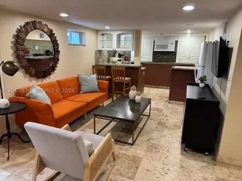 1033 NW 6th Street Miami FL 33136