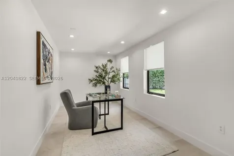 2225 SW 18th Avenue Miami FL 33145