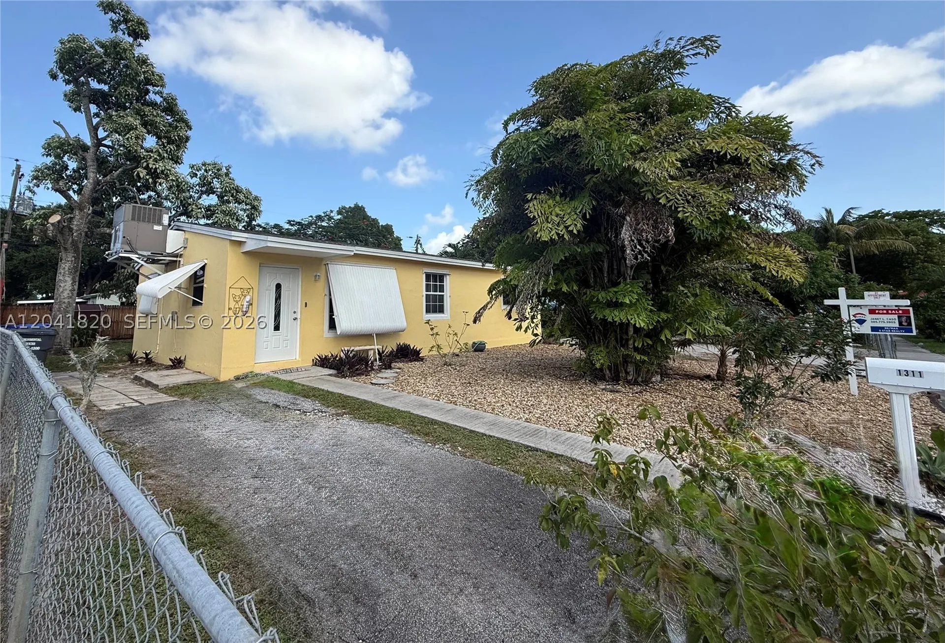 1311 N 69th Avenue Hollywood FL 33024