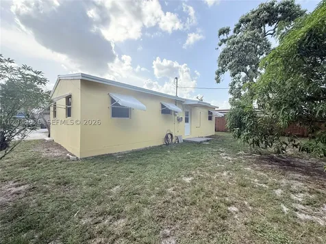 1311 N 69th Avenue Hollywood FL 33024