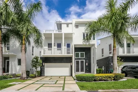 3405 NW 82nd Court Doral FL 33122