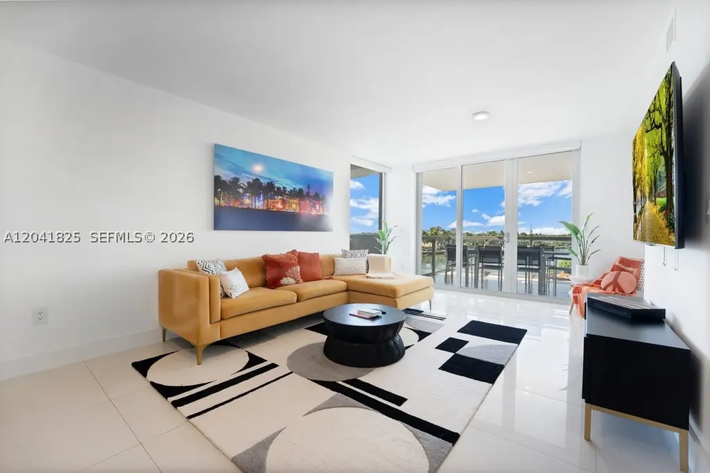 9261 E Bay Harbor Drive Bay Harbor Islands FL 33154