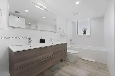 9261 E Bay Harbor Drive Bay Harbor Islands FL 33154