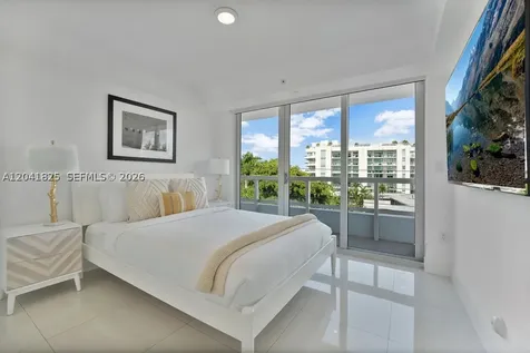 9261 E Bay Harbor Drive Bay Harbor Islands FL 33154